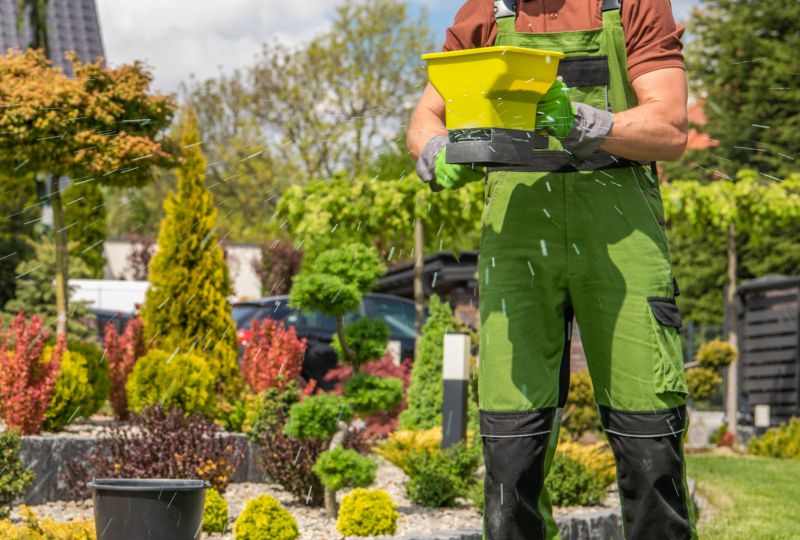 Yard Fertilizing Service in Honolulu, HI